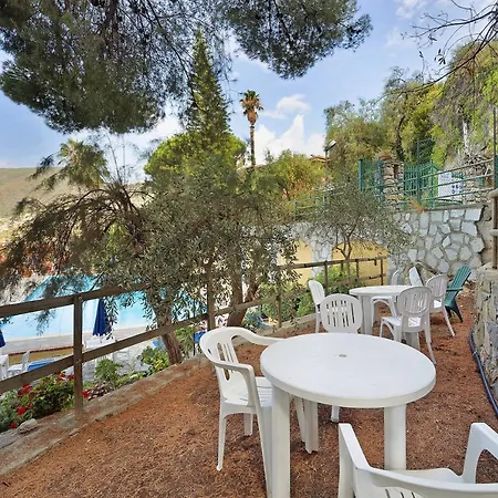 Holiday home Casa Salviamare *