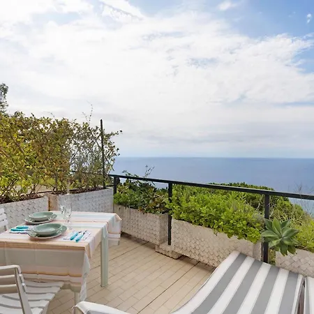 Casa Salviamare Tatil Evi Ospedaletti